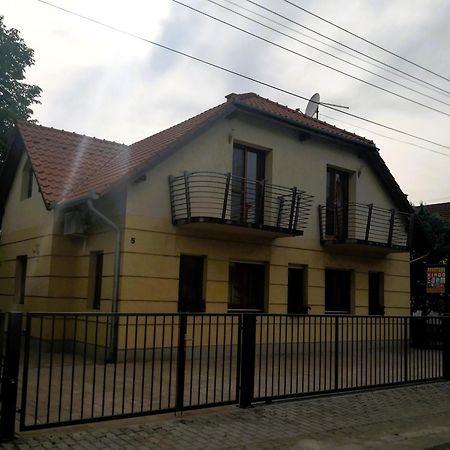 Apartmán Frank Apartmanház Balatonboglár Exteriér fotografie