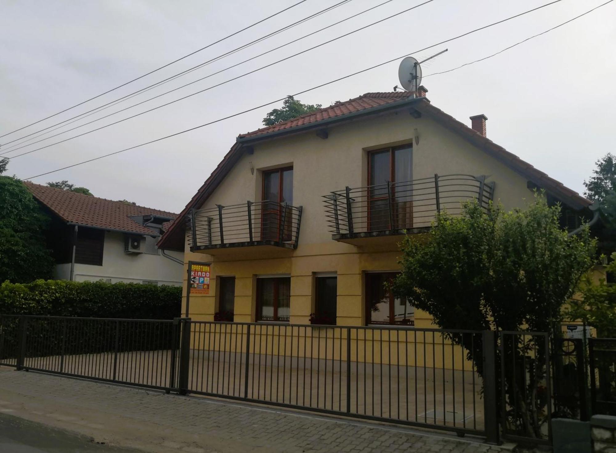 Apartmán Frank Apartmanház Balatonboglár Exteriér fotografie